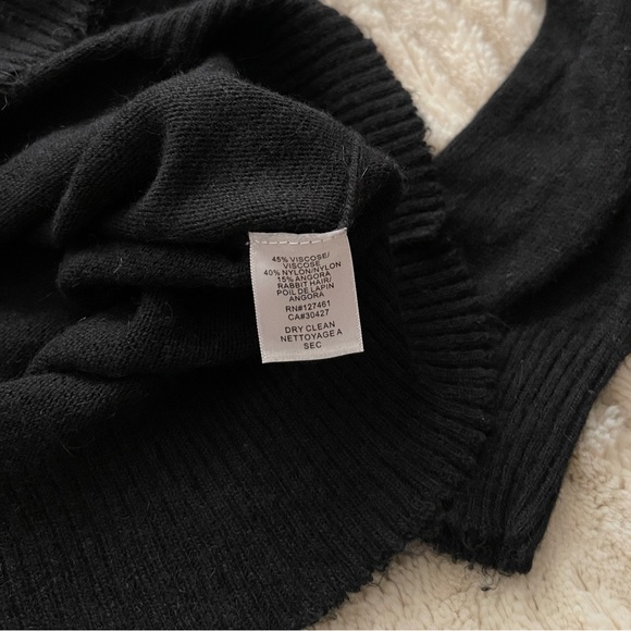 Wildfox White Label Black With Gold Sequins Sweater. - Picture 8 of 13